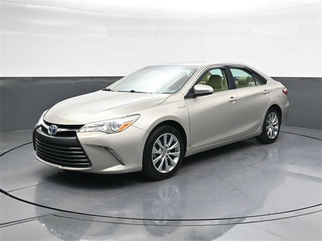 used 2015 Toyota Camry Hybrid car, priced at $15,991