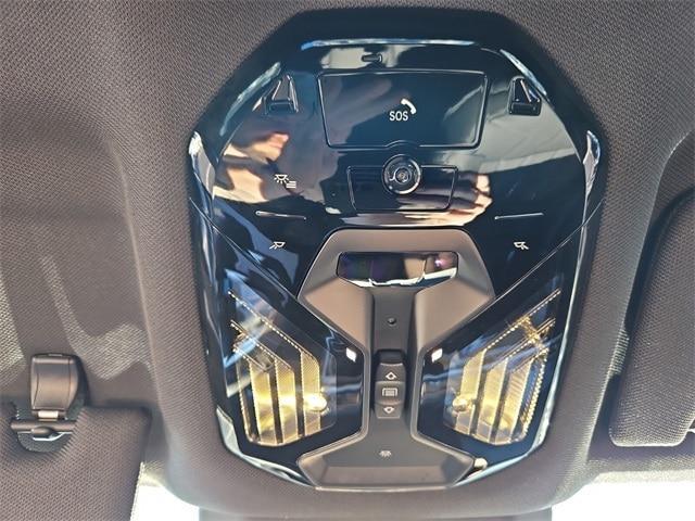 new 2025 BMW i7 car, priced at $113,205