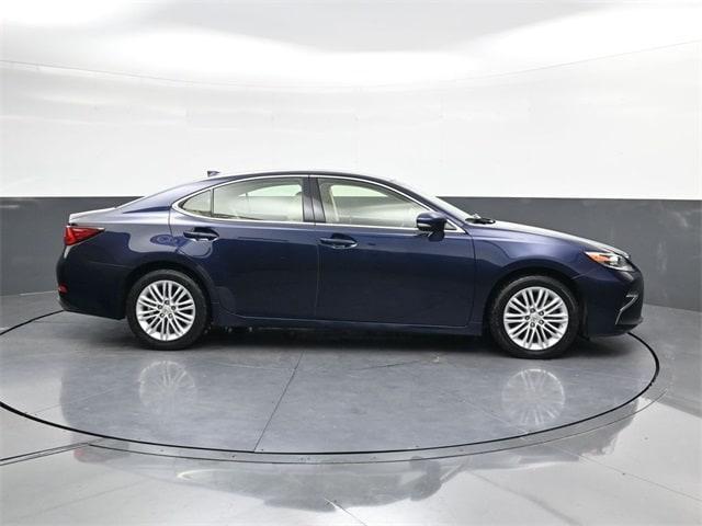 used 2016 Lexus ES 350 car, priced at $18,991