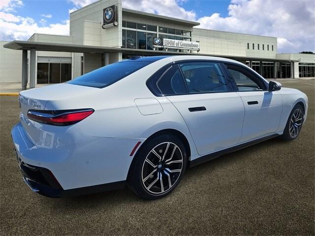new 2023 BMW 760 car, priced at $83,623