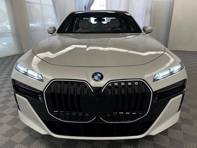 new 2024 BMW 760 car, priced at $137,525