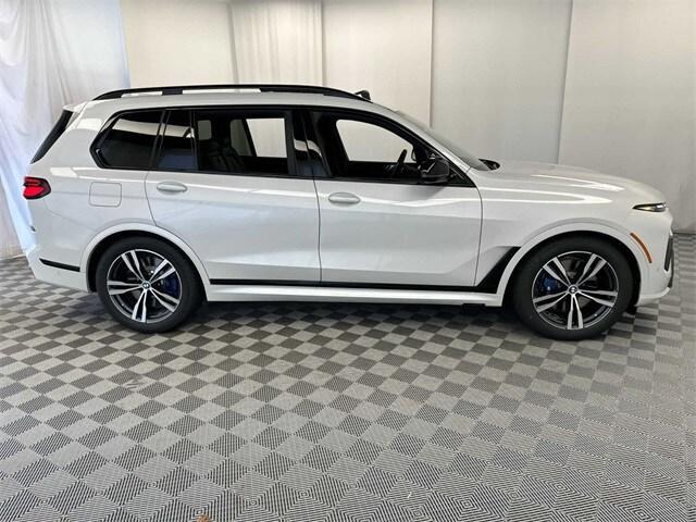 new 2025 BMW X7 car, priced at $116,950