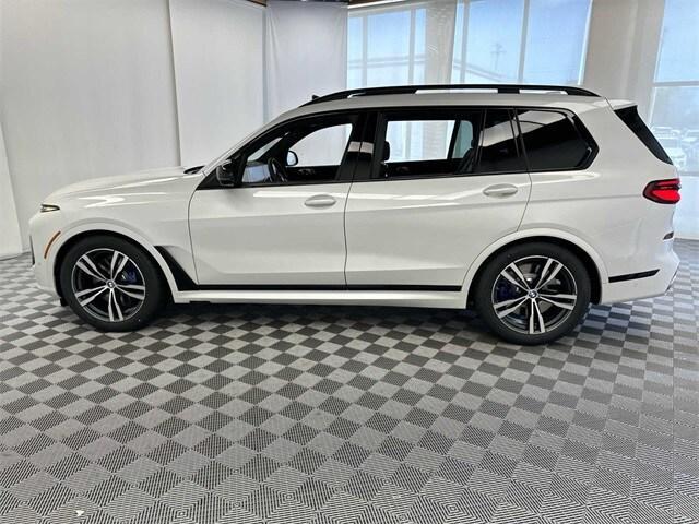 new 2025 BMW X7 car, priced at $116,950