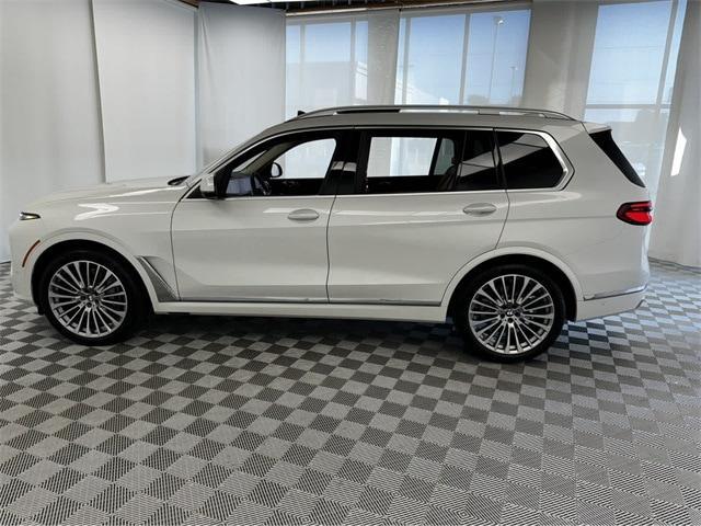 new 2025 BMW X7 car, priced at $93,735