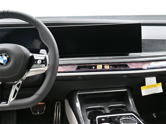 new 2025 BMW 760 car, priced at $134,105
