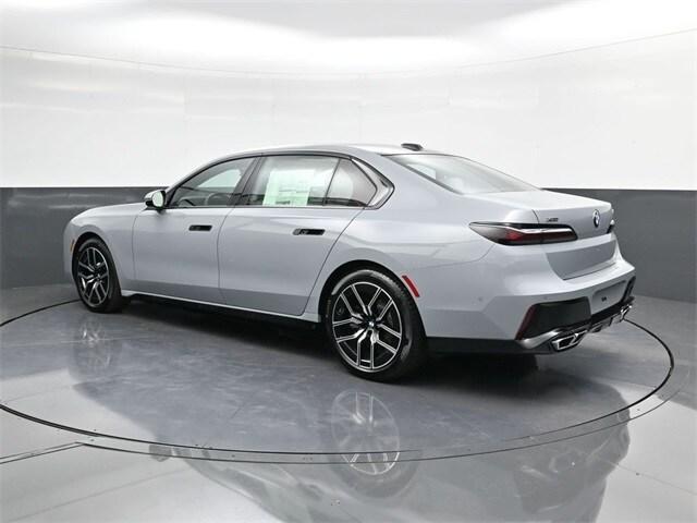 new 2025 BMW 760 car, priced at $134,105
