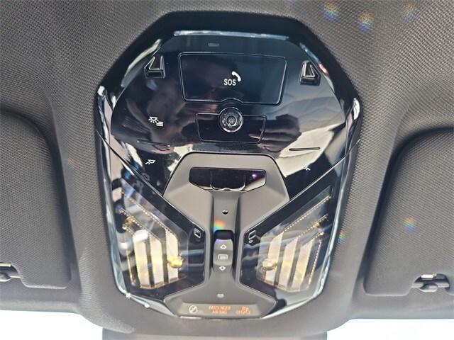 new 2025 BMW 760 car, priced at $128,450