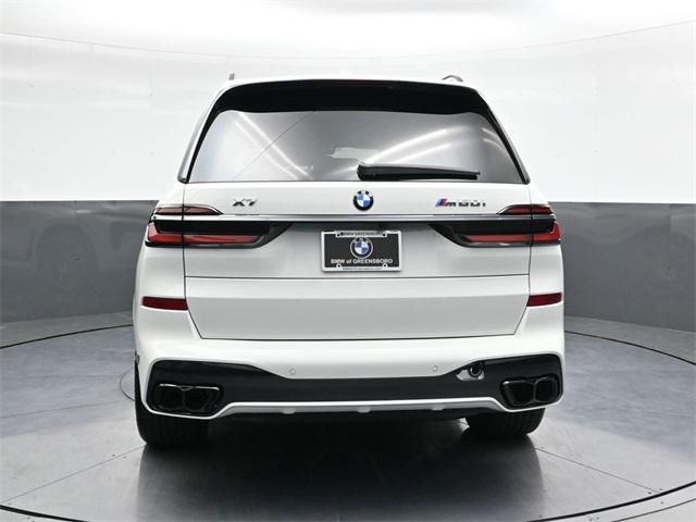 new 2026 BMW X7 car, priced at $118,275