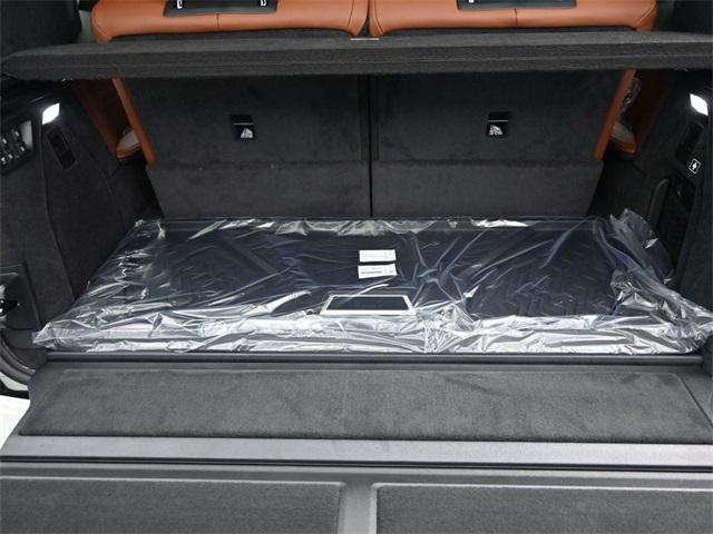 new 2026 BMW X7 car, priced at $118,275
