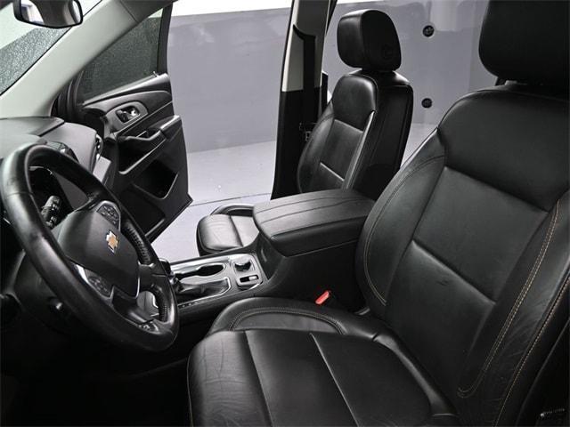 used 2021 Chevrolet Traverse car, priced at $27,145