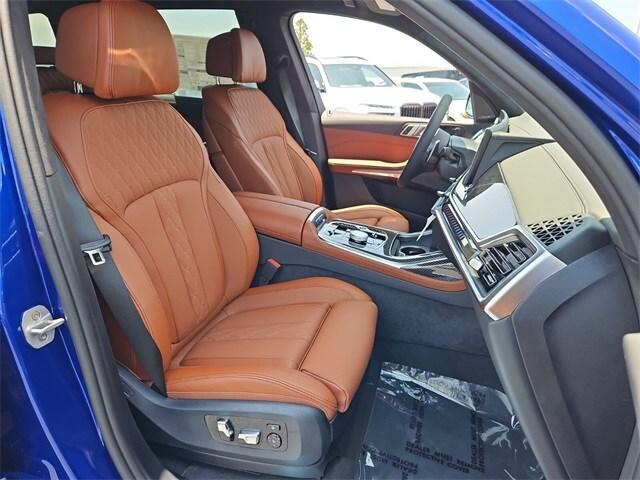 new 2026 BMW X7 car, priced at $121,305