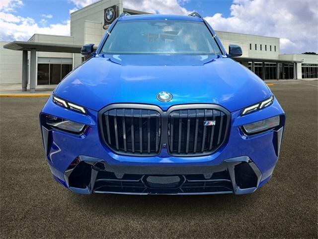 new 2026 BMW X7 car, priced at $121,305