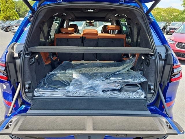 new 2026 BMW X7 car, priced at $121,305