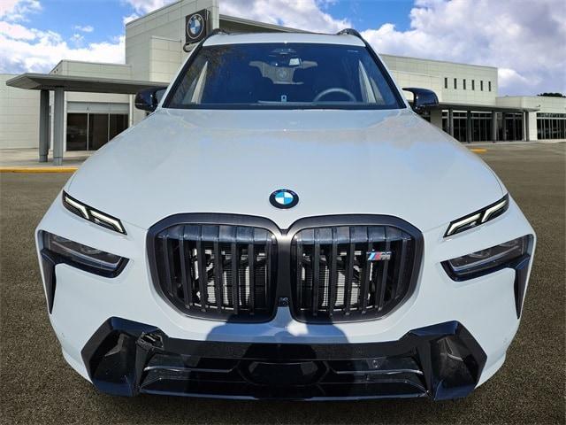 new 2025 BMW X7 car, priced at $120,455