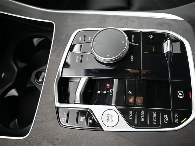 new 2026 BMW X5 PHEV car, priced at $82,770