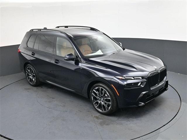 new 2026 BMW X7 car, priced at $102,925