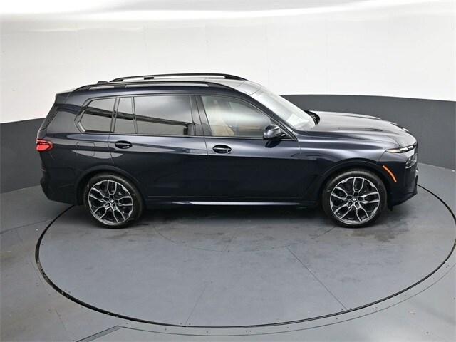 new 2026 BMW X7 car, priced at $102,925