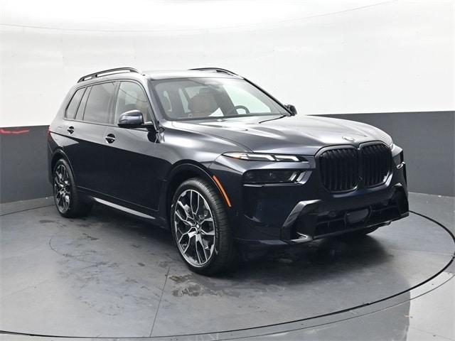 new 2026 BMW X7 car, priced at $102,925
