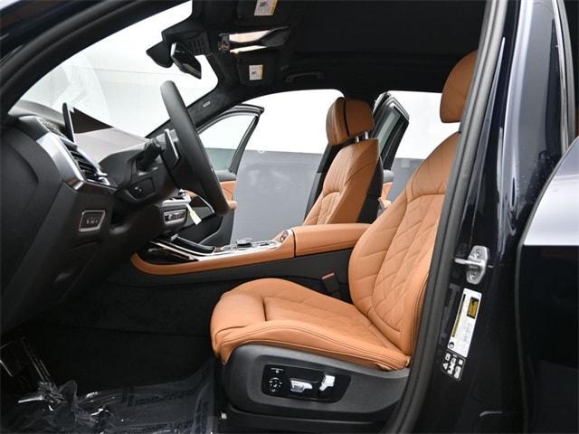 new 2026 BMW X7 car, priced at $102,925
