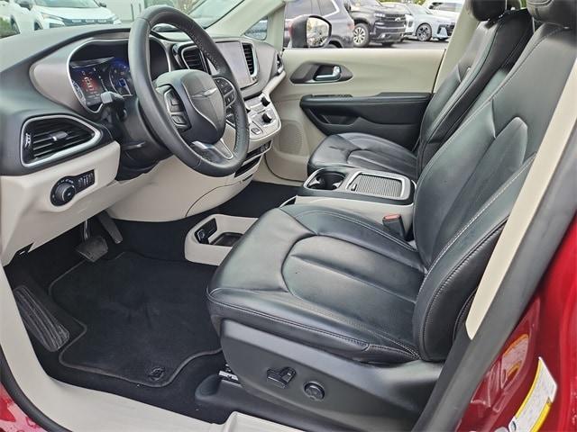 used 2023 Chrysler Pacifica car, priced at $20,596
