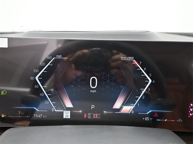 new 2026 BMW X7 car, priced at $92,785