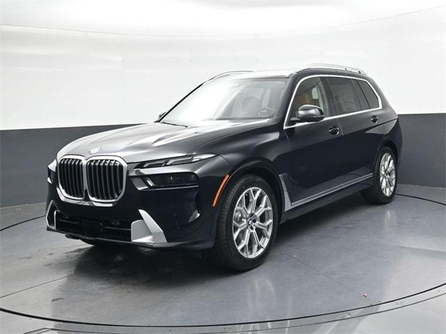 new 2026 BMW X7 car, priced at $92,785