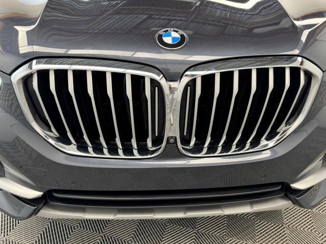 used 2021 BMW X5 car, priced at $37,634