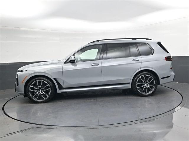 new 2026 BMW X7 car, priced at $101,655