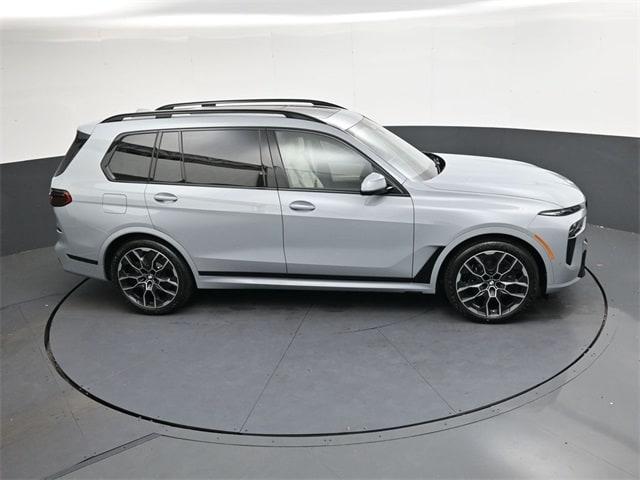 new 2026 BMW X7 car, priced at $101,655