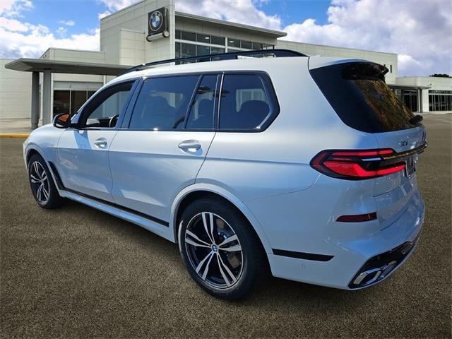 new 2025 BMW X7 car, priced at $119,350