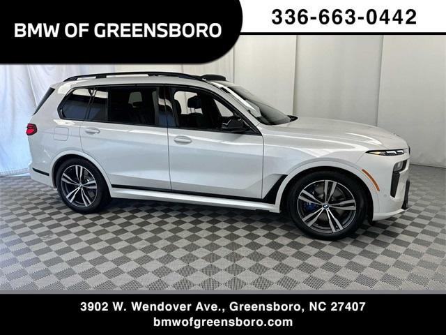 new 2025 BMW X7 car, priced at $117,285