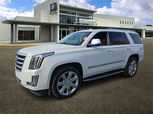 used 2020 Cadillac Escalade car, priced at $39,991