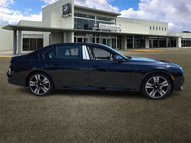 new 2025 BMW 760 car, priced at $129,700