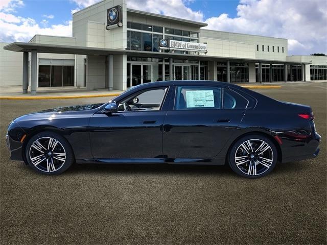 new 2025 BMW 760 car, priced at $129,700
