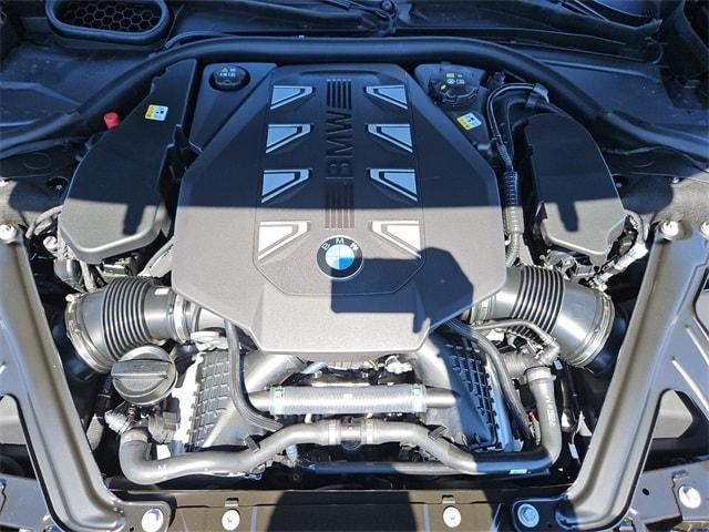 new 2025 BMW 760 car, priced at $129,700