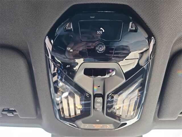 new 2025 BMW 760 car, priced at $129,700
