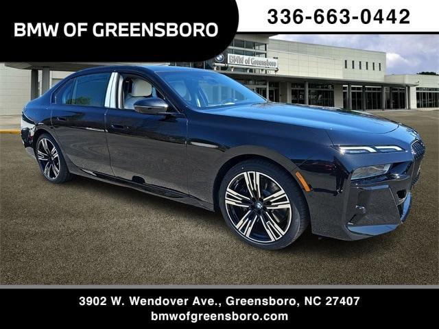new 2025 BMW 760 car, priced at $129,700