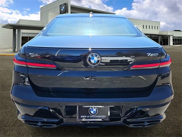 new 2025 BMW 760 car, priced at $129,700