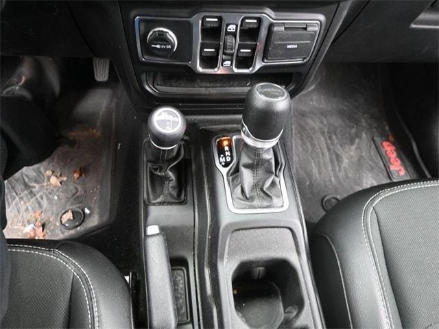 used 2023 Jeep Gladiator car, priced at $30,200