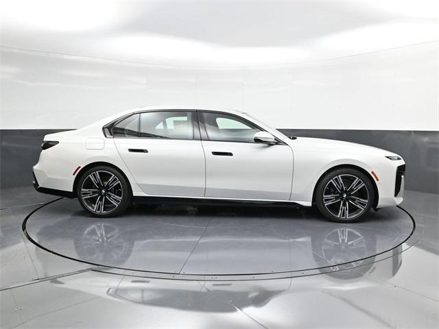 new 2025 BMW 760 car, priced at $129,750