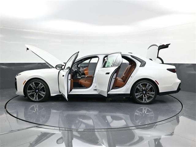 new 2025 BMW 760 car, priced at $129,750