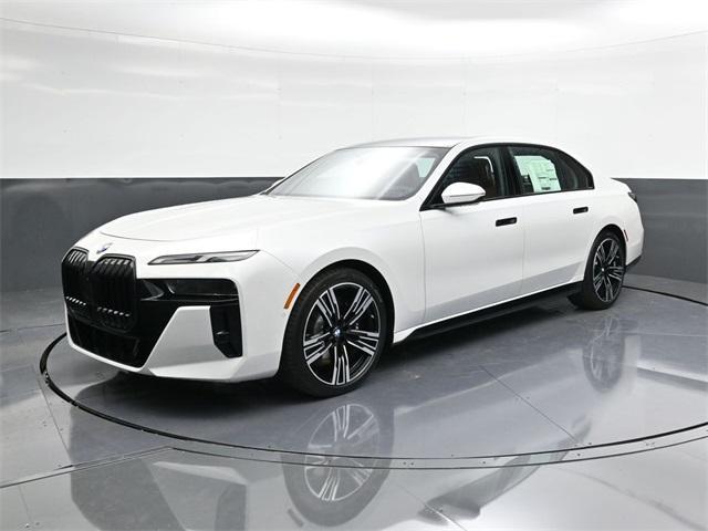 new 2025 BMW 760 car, priced at $129,750