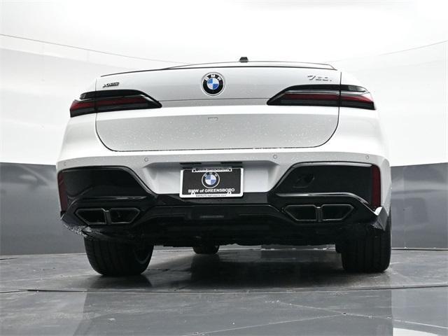 new 2025 BMW 760 car, priced at $129,750