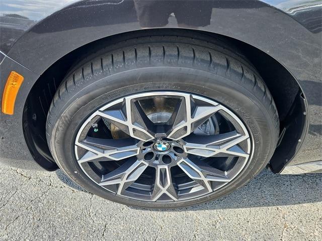 new 2025 BMW i7 car, priced at $113,380
