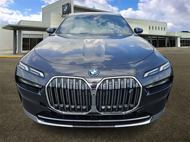 new 2025 BMW i7 car, priced at $113,380