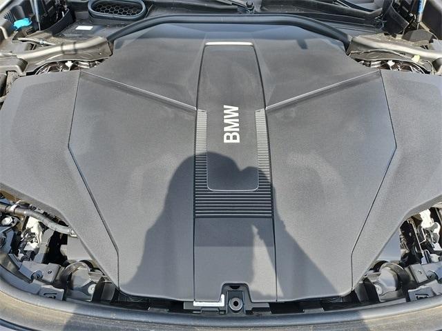 new 2025 BMW i7 car, priced at $113,380