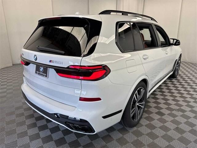 new 2025 BMW X7 car, priced at $117,450