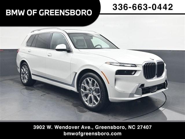 new 2026 BMW X7 car, priced at $100,475