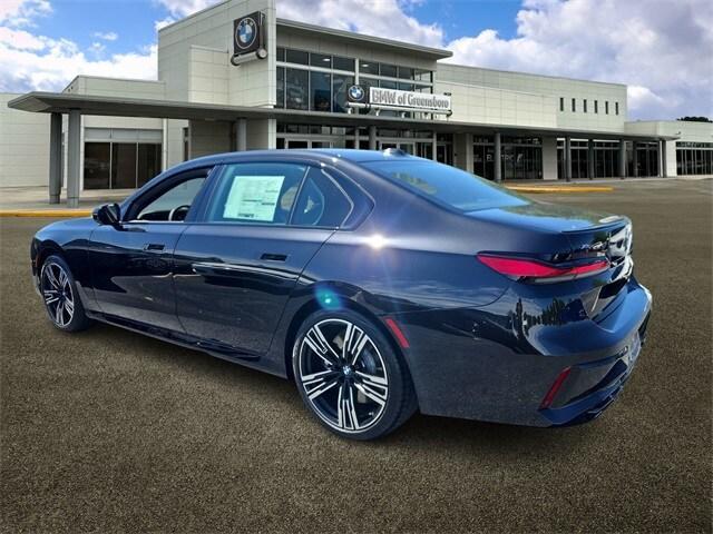 new 2025 BMW 760 car, priced at $129,750