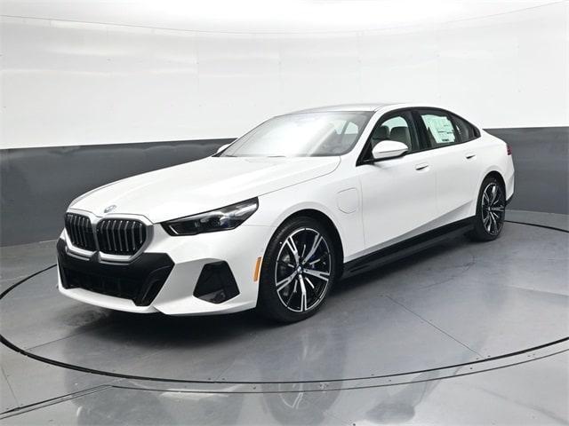 new 2026 BMW 550e car, priced at $83,515